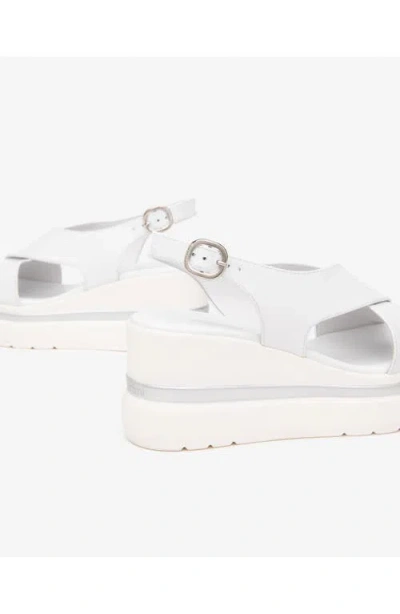 Nerogiardini Slingback Platform Sandal In White
