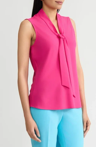 Kasper Sleeveless Tie Front Top In Pattern