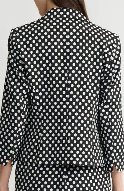 Kasper Three Button Blazer In Black