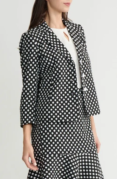 Kasper Three Button Blazer In Black