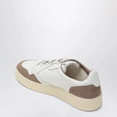 Autry 'medalist' White Low Top Sneakers With Logo Patch On Tongue And Side In Leather Blend Woman
