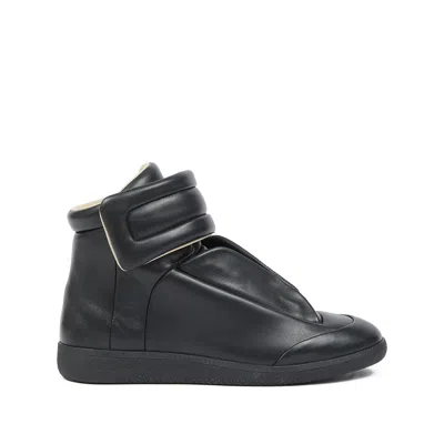 Maison Margiela Future Low Sneakers Ankle Length Rubber Sole In Black