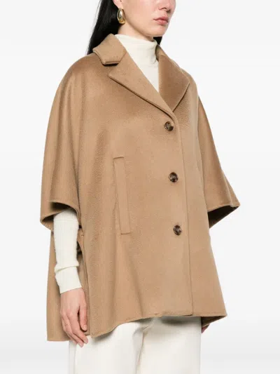 Max Mara Mxagocce Buttoned Coat In Brown