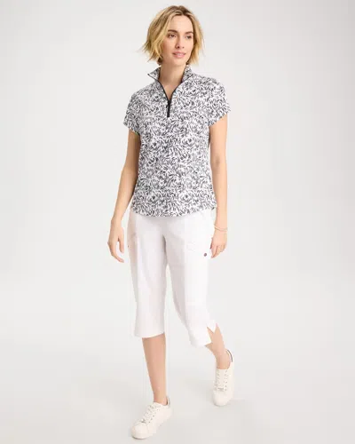 Chico's Brigitte Slim Rivet Pull-on Capri Pants In White In White