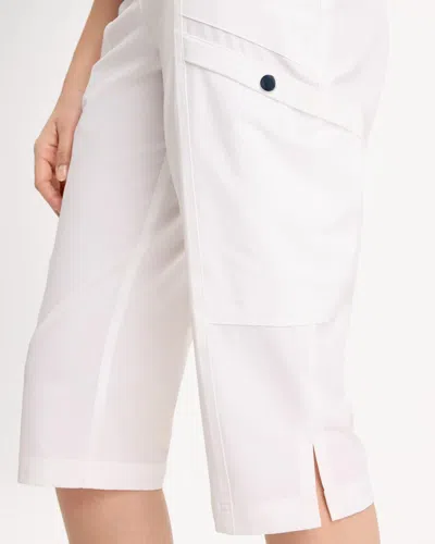 Chico's Brigitte Slim Rivet Pull-on Capri Pants In White In White