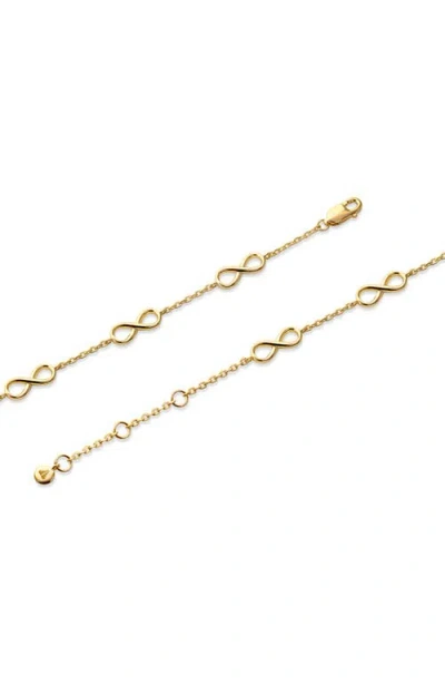 Devata Infinity Charm Bracelet In Gold
