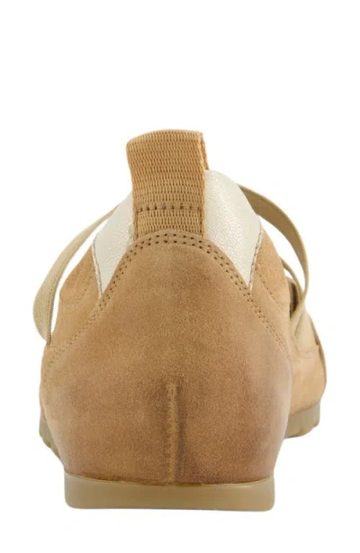 Paul Green Dynamic Flat In Brown