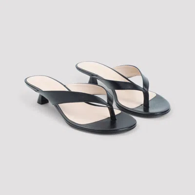 Stuart Weitzman Round-toe Flip-flops High-heeled Sandals In Black
