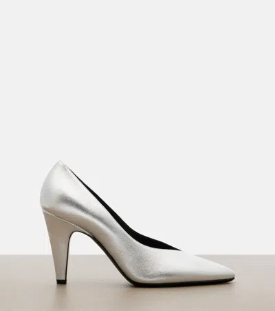 Alaïa Cone Pumps In Laminated Leather In Silver