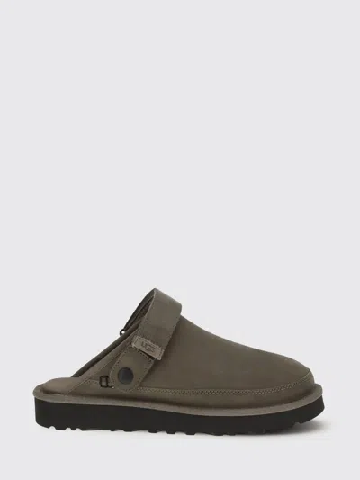 Ugg Sandals Goldencoast Ii The Man In The Gray Shorts In Green