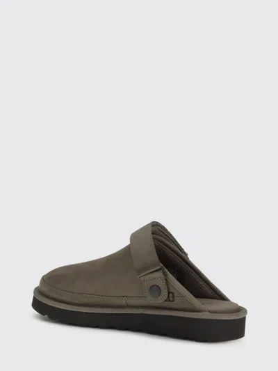 Ugg Sandals Goldencoast Ii The Man In The Gray Shorts In Green