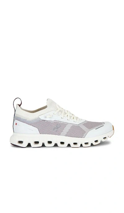 On Cloud 6 Versa Panelled Mesh-knit Sneakers In White