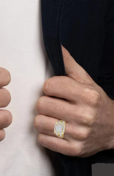 Esquire Diamond Ring In Gold