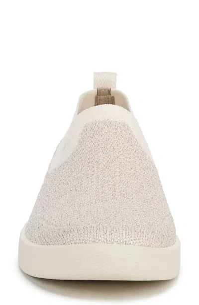 Vionic Elda Knit Slip-on Sneaker In Neutral