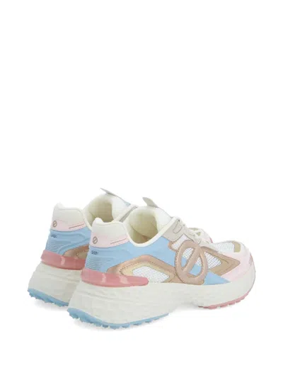 No Name Logo Patch Sneakers In White