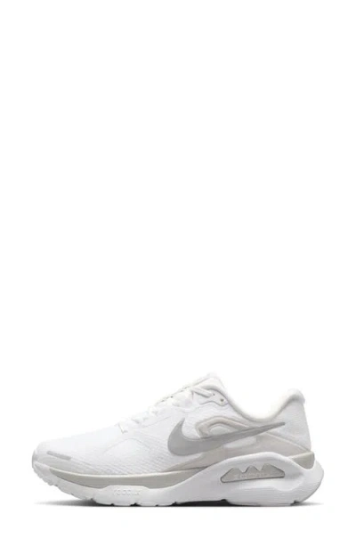 Nike Structure Plus Running Shoe In White