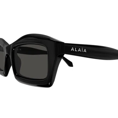 Alaïa Rectangular Sunglasses In Black