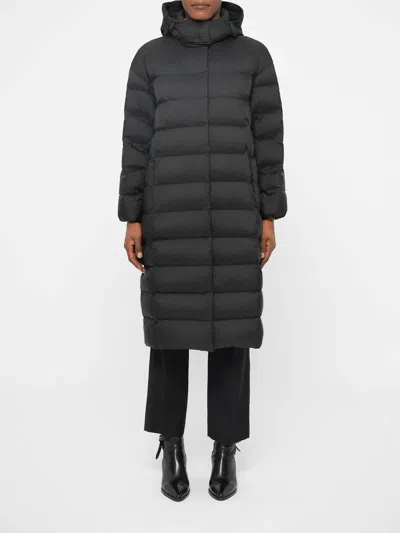 Max Mara Carioca In Black