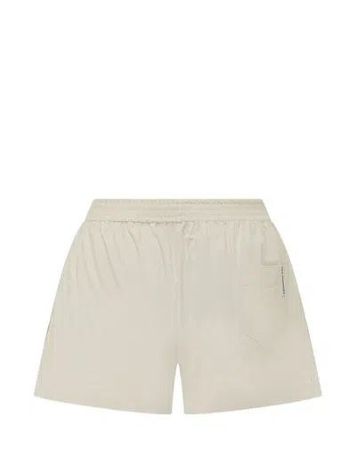 Des_phemmes White Solid Shorts In Neutral