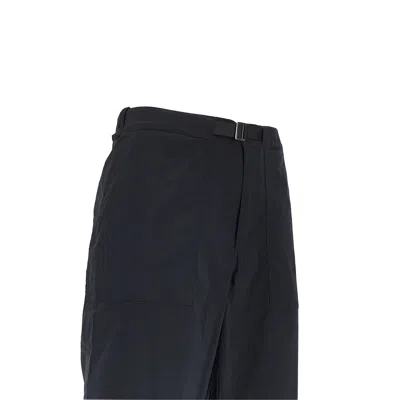 Houdini 'm's In Blue