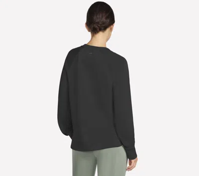 Skechers Skechluxe Elevate Crewneck Tee In Black