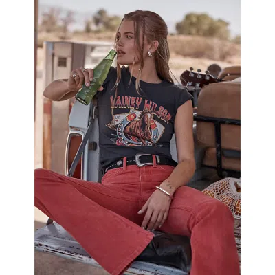 Wrangler Lainey Wilson X  Shrunken Band Tee In Black