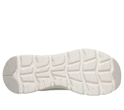 Skechers Glide Step Sole In Multi