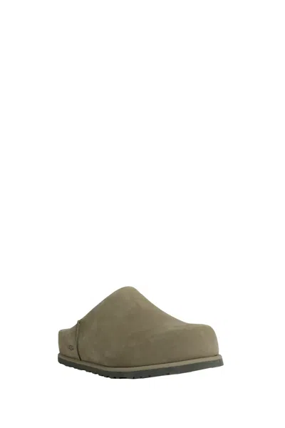 Ugg ® Men's Otzo Clog Nubuck Shoes In Burnt Olive In Green