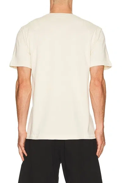 Jw Anderson Mens Ecru Circular Brand-print Cotton T-shirt In Neutral