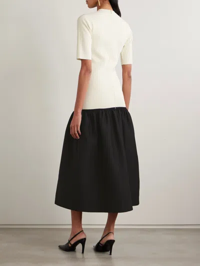 Totême Twinflower Gathered Ribbed-knit And Wool And Silk-blend Crepe Midi Dress In White