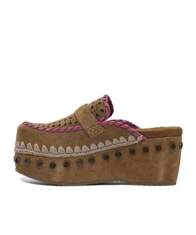 Mou Overstitch Clogs In Brown