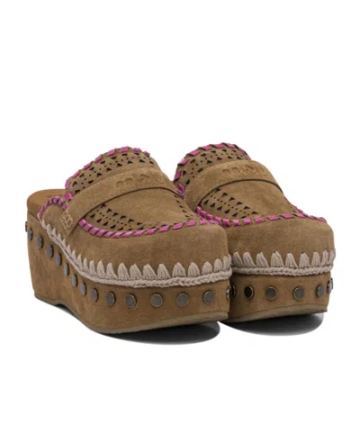Mou Overstitch Clogs In Brown