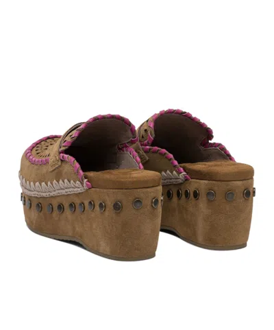 Mou Overstitch Clogs In Brown