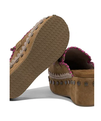 Mou Overstitch Clogs In Brown