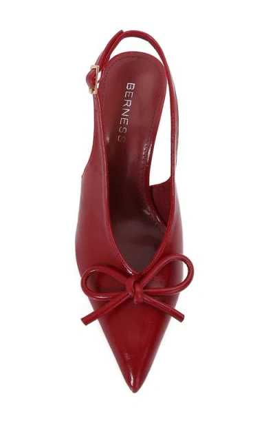 Berness Edda Pointed Toe Slingback Pump In Red