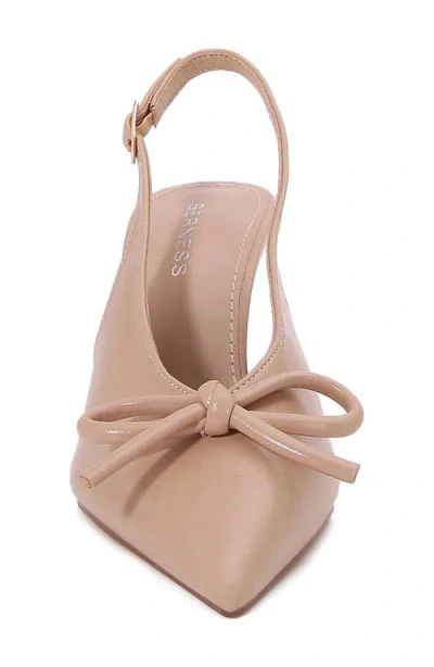 Berness Edda Pointed Toe Slingback Pump In Neutral