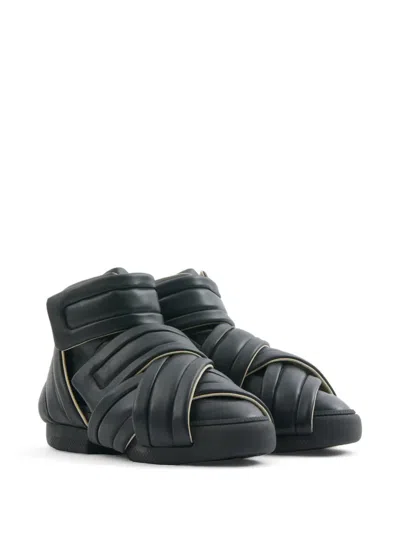 Maison Margiela Future Show Sneaker In Black