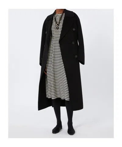 Max Mara Long Wool Coat In Black