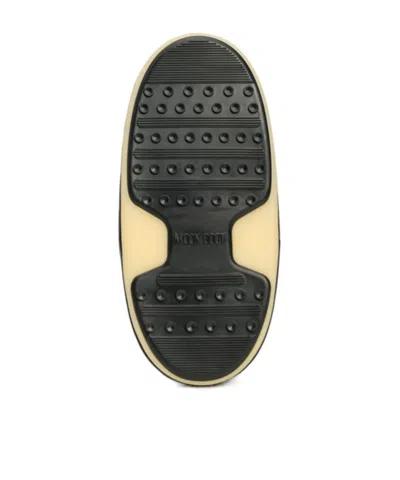 Moon Boot Evx Igloo Boots In Multi