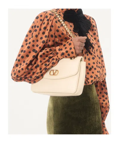 Valentino Garavani  Garavani Djuna Medium Chain Bag In Nappa Leather Woman Butter Uni In Yellow