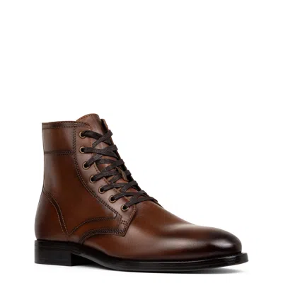 Donald Pliner Men Pete Cognac Boot In Brown