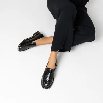 Donald Pliner Women Feirless Black Casual