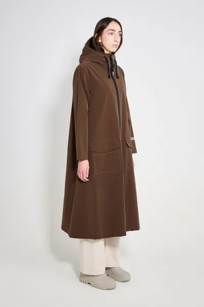Stutterheim Mosebacke Long Patch Raincoat In Brown