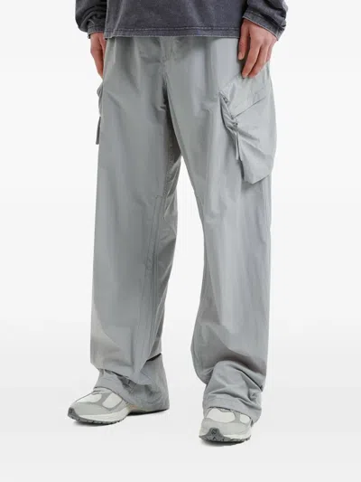 Izzue Cargo-pocket Trousers In Gray