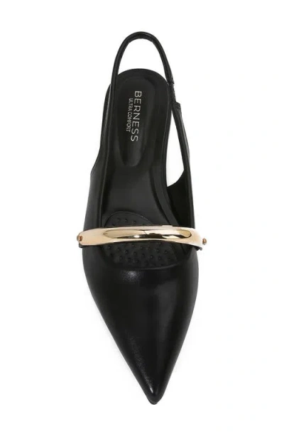 Berness Reina Slingback Flat In Black