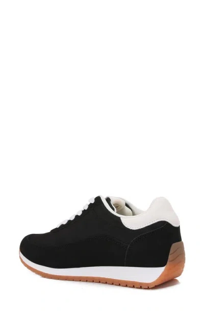 Berness Simone Sneaker In Black