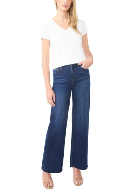 Halogenr Halogen(r) V-neck Compression T-shirt In White