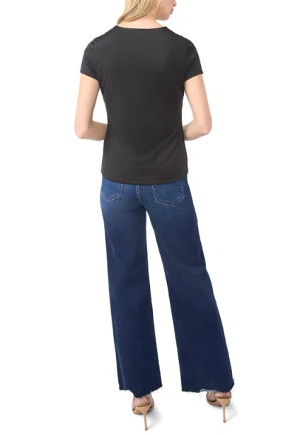 Halogenr Halogen(r) V-neck Compression T-shirt In Black