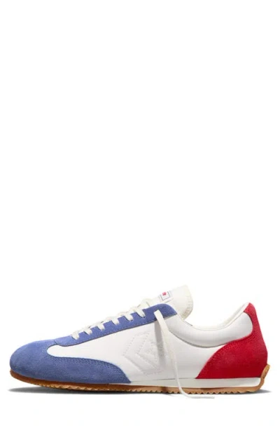 Converse Jogger Sneaker In Multi