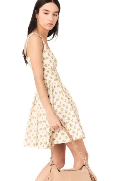 Maje Short Flared Patterned Dress In Gray